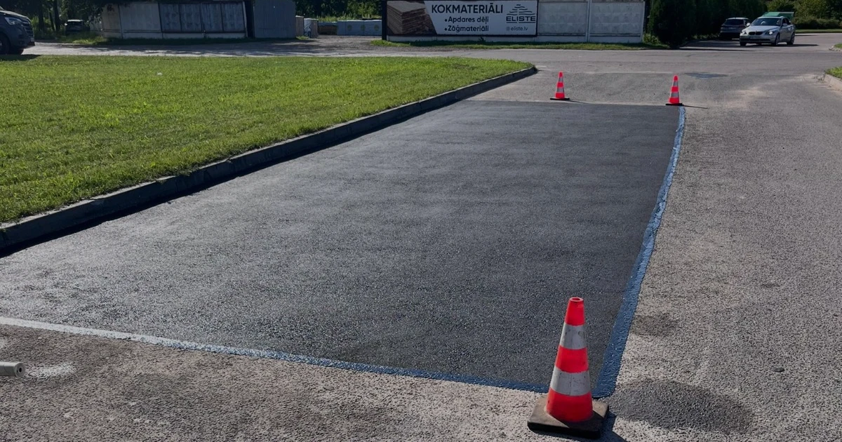 Asphalt repair services
