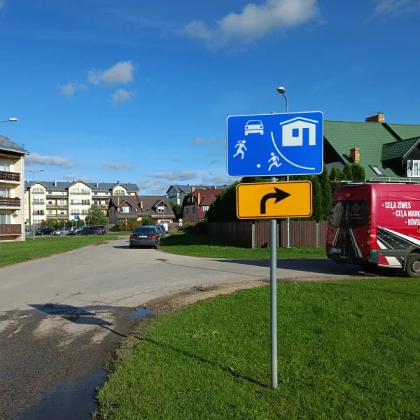 Ceļa zīmju noma