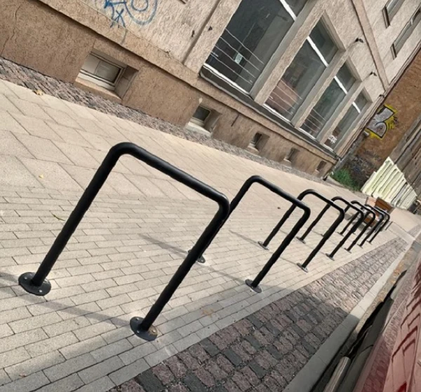 Velosipēdu novietnes