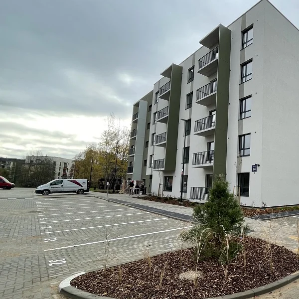 Во дворах многоквартирных домов